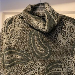 Black and grey turtleneck shawl